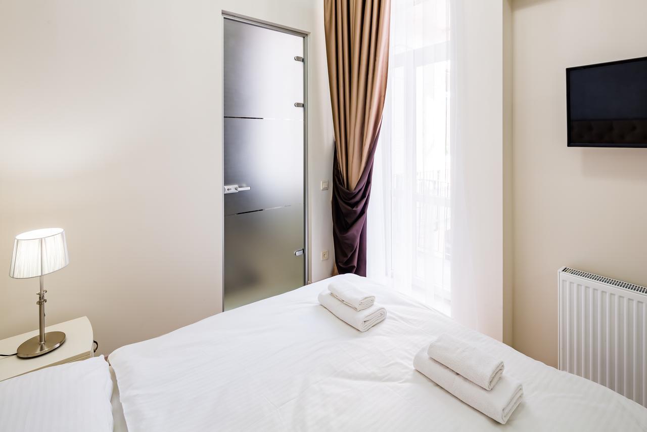 公寓 Leogrand Deluxe On Doroshenka 17 *